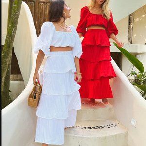 NWT Show me your MuMu Full Swing Skirt & Keepsake Crop - M